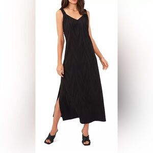 VINCE CAMUTO Black V Neck Jacquard Maxi Dress Size Small NWT